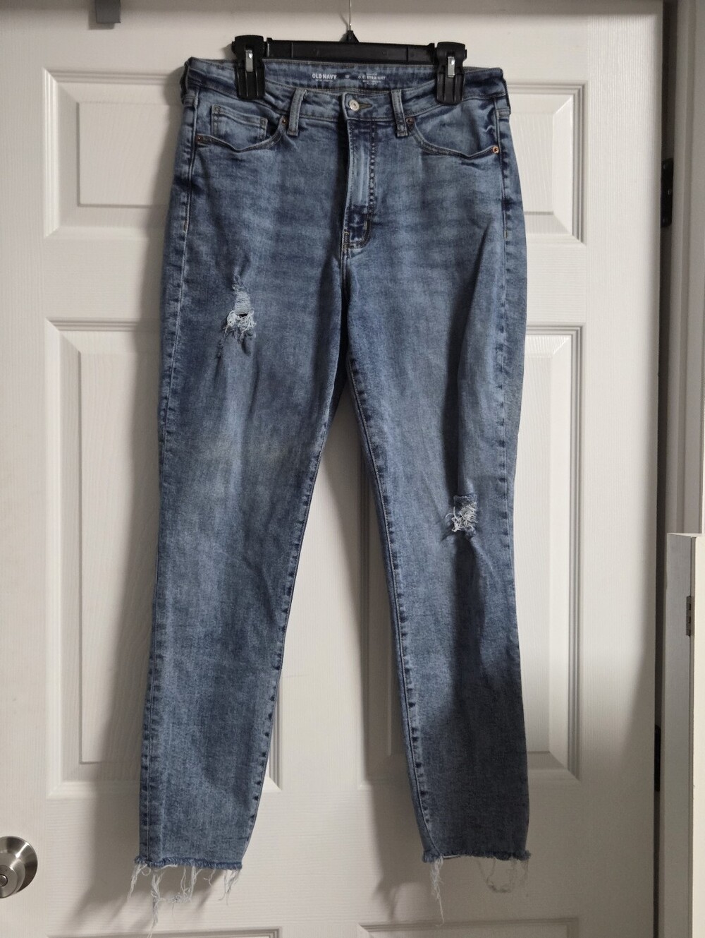 Old Navy Light Blue Distressed Ankle Jeans Size 12L